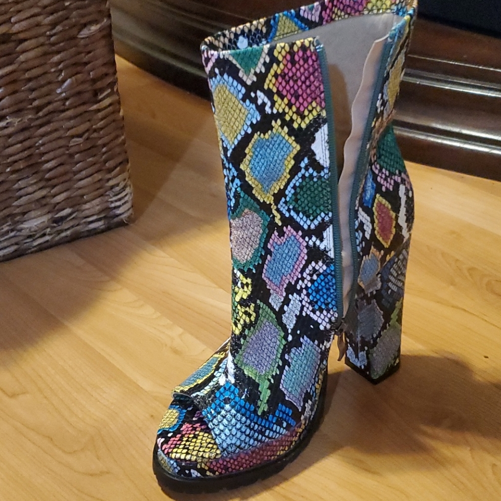 Leopard booties - Picture 2 of 2